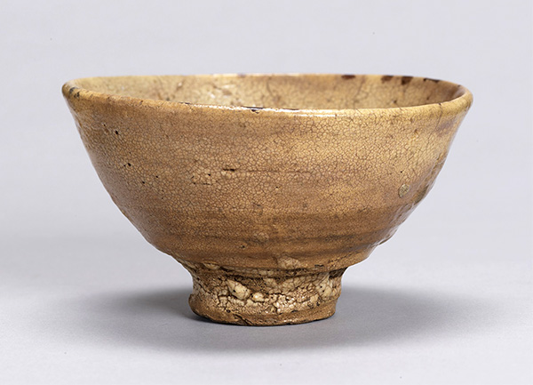 National Treasure. Ōido Type Tea Bowl, Named “Kizaemon.” Kohō-an Temple, Kyoto