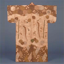 Kosode (Kimono) with Tortoiseshells, Cypress Fence, and Wisteria, Kyoto National Museum