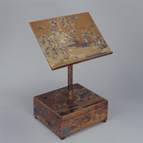 Lectern with Weeping Cherry Trees and Gion-Mamori (Amulet) Crests in Makie, Kyoto National Museum