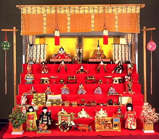 All about Japanese Hina Dolls