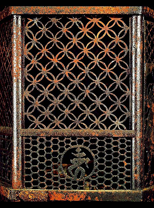 B：部分図