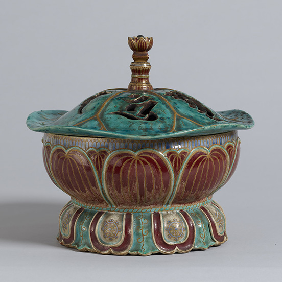 Ko-Kiyomizu Lotus-Shaped Incense Burner with Polychrome Overglaze Enamels