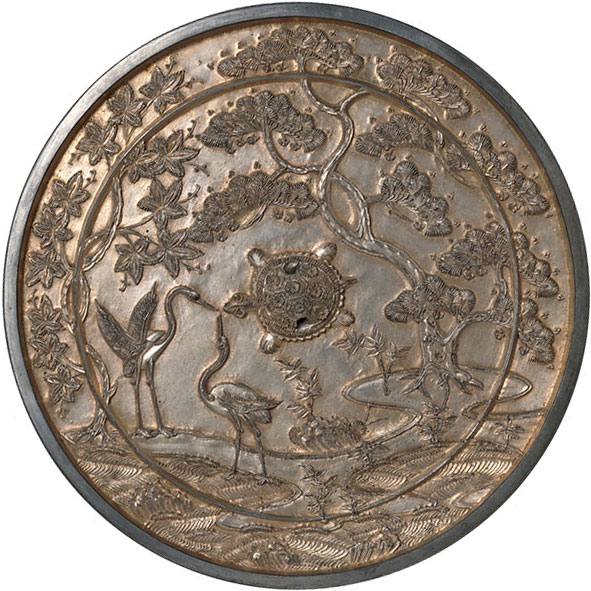 国宝　阿須賀神社古神宝類のうち松楓双鶴文鏡　当館