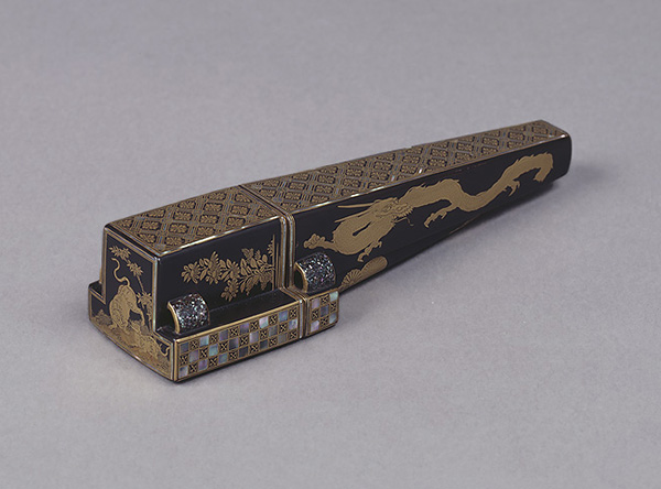 Portable Sewing Box with Dragons, Birds, and Flowers. Kyoto National Museum