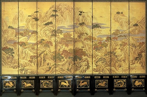 Yuan Jiang, Landscape with Pavilion China, Qing Dynasty (1720) Pair of eight-fold screens, ink and color on gold paper, h:246 cm x w:490 cm (Kyoto National Museum)