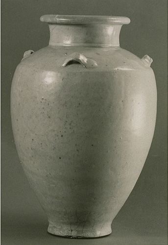 White Glazed Porcelain Jar with Four Lugs