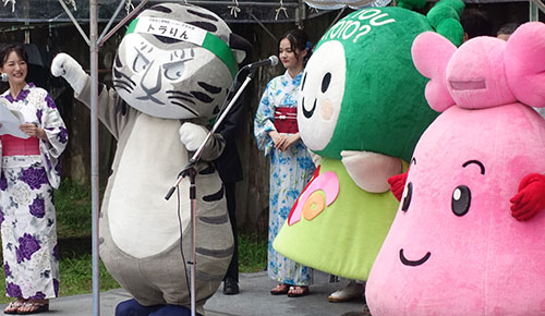 祇園祭後祭「エコ屋台村2019」にお邪魔したリン♪