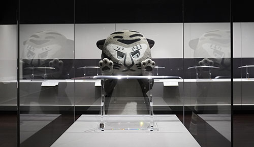 特集展示「新時代の山城鍛冶―三品派と堀川派―」を見に行くリン♪