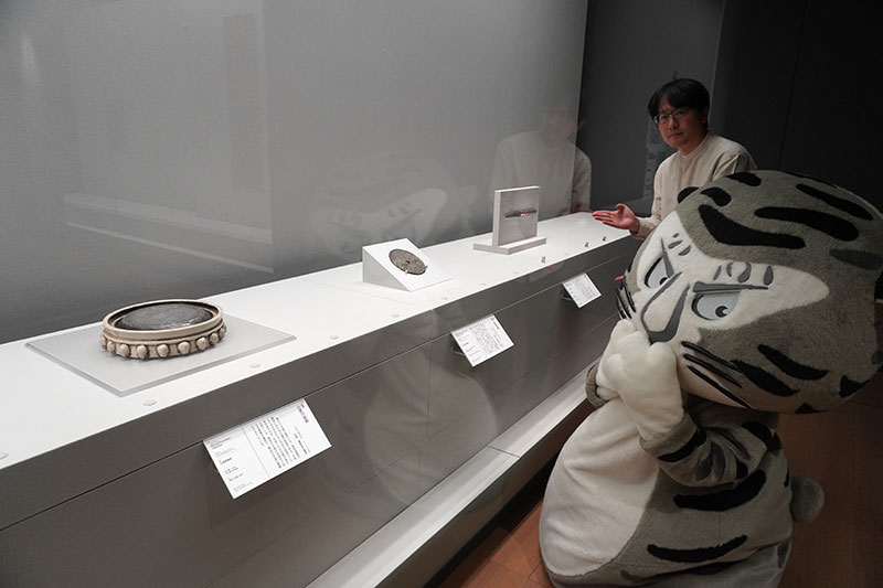 国宝　伝菅公遺品　大阪・道明寺天満宮所蔵　＜3F-1　通期展示＞
