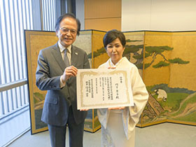 竹下景子さんと佐々木館長