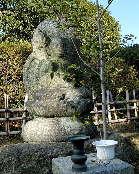Seated Jizō (Skt., Kstigarbha)