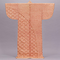 重文　菱亀甲文様小袖　当館　＜2/9～27展示＞