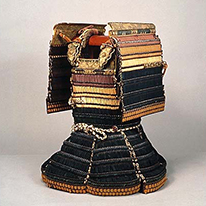 Important Cultural Property Domaru Armor with Black Leather Lacing and Variegated Cords Kyoto National Museum