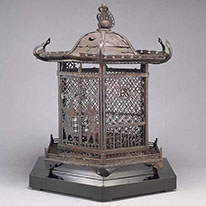 Important Cultural Property. Hanging Temple Lantern. Kyoto National Museum