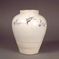 Jar with Plum Branches and Birds. Kyoto National Museum
