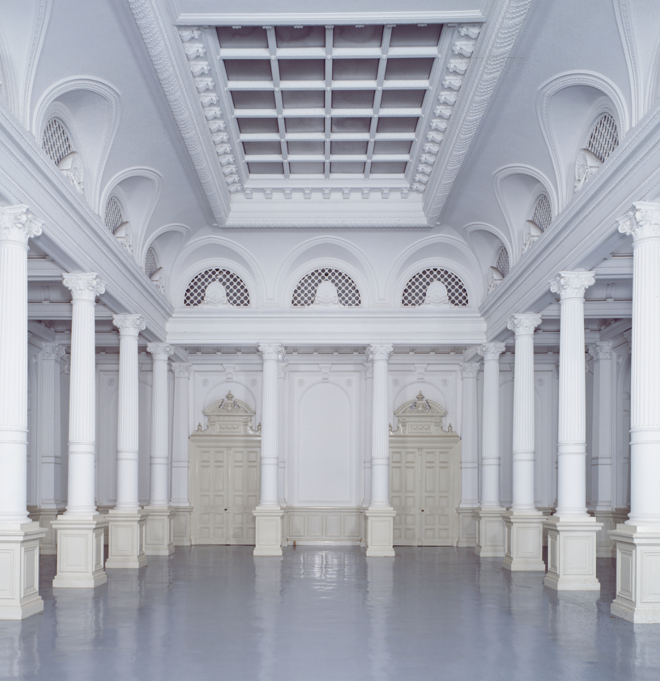 Inside the Central Gallery of the Main Hall