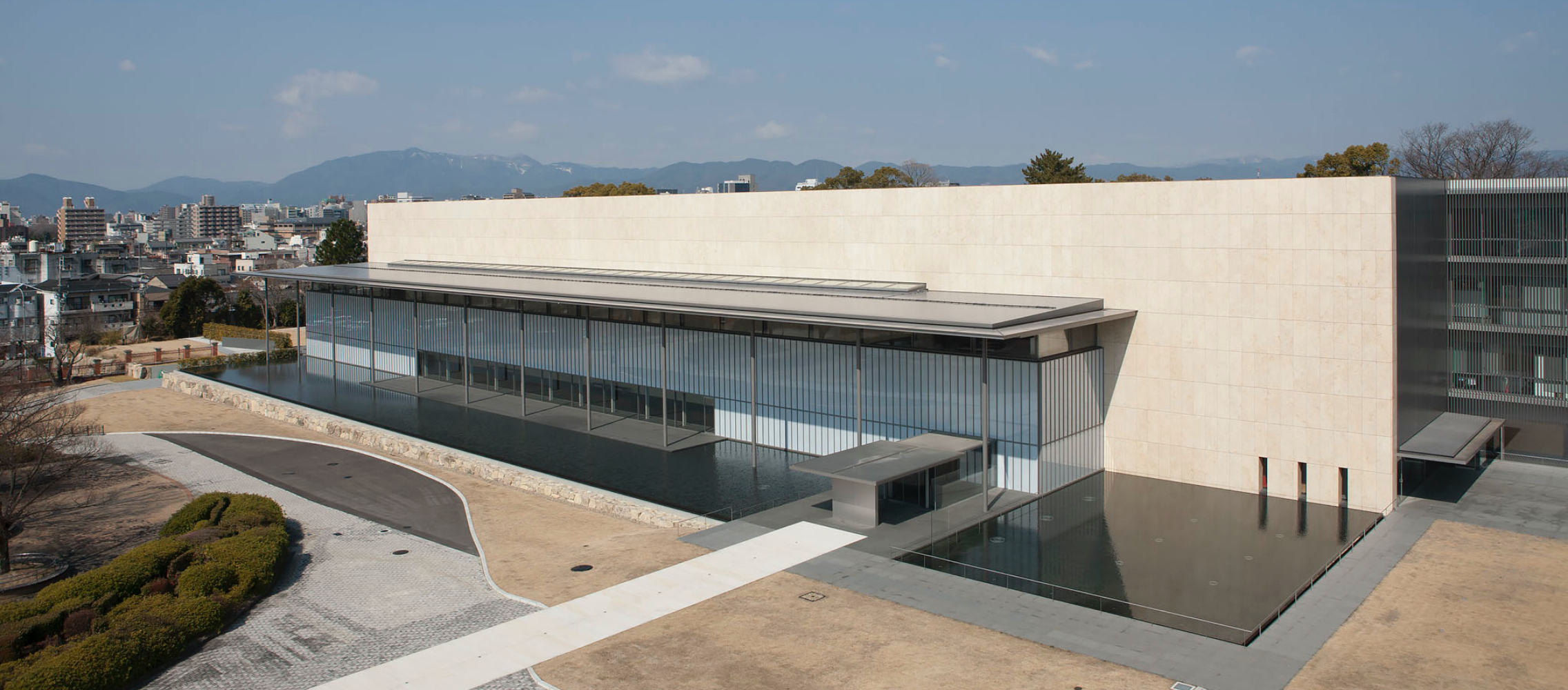 平成知新館開館5